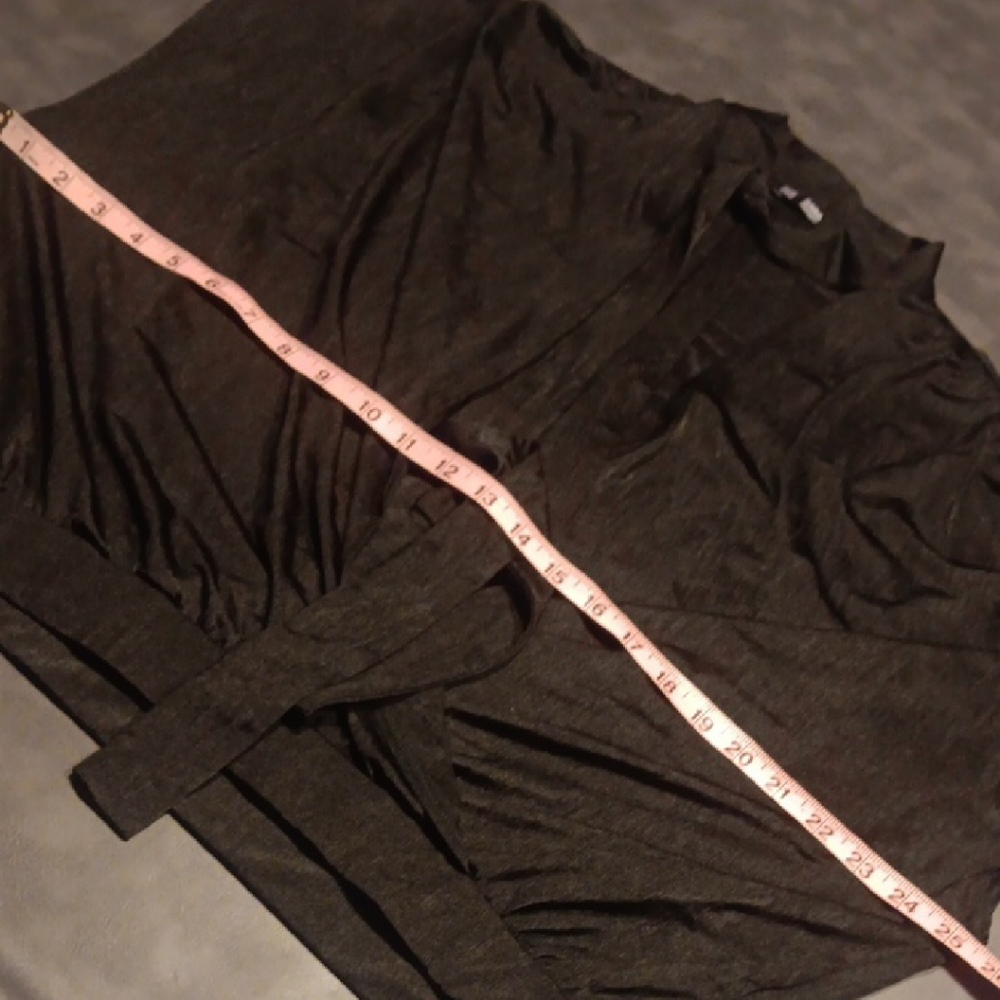 Zara Black Sleeveless Tie-Neck Blouse - Picture 8 of 9